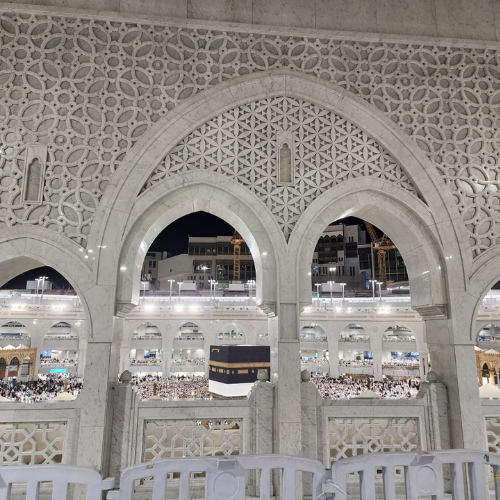Haj Musafir - Milestone images (2)